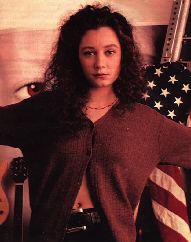 Sara gilbert is the cutest thing ever gif find share